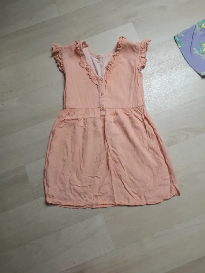 Lot robe d'été 8ans - photo numéro 6