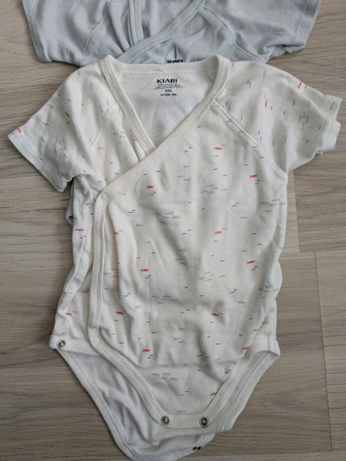 Lot de 5 bodys garçon 9 mois - photo numéro 5