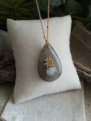 Collier pendentif labradorite et pierre de lune