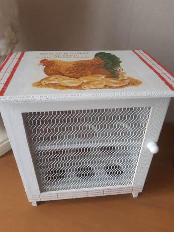 Boîte à œufs fait main