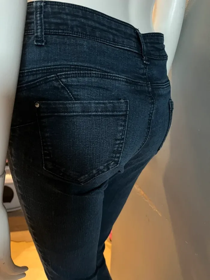 Jeans Phildar en 36 - photo numéro 2