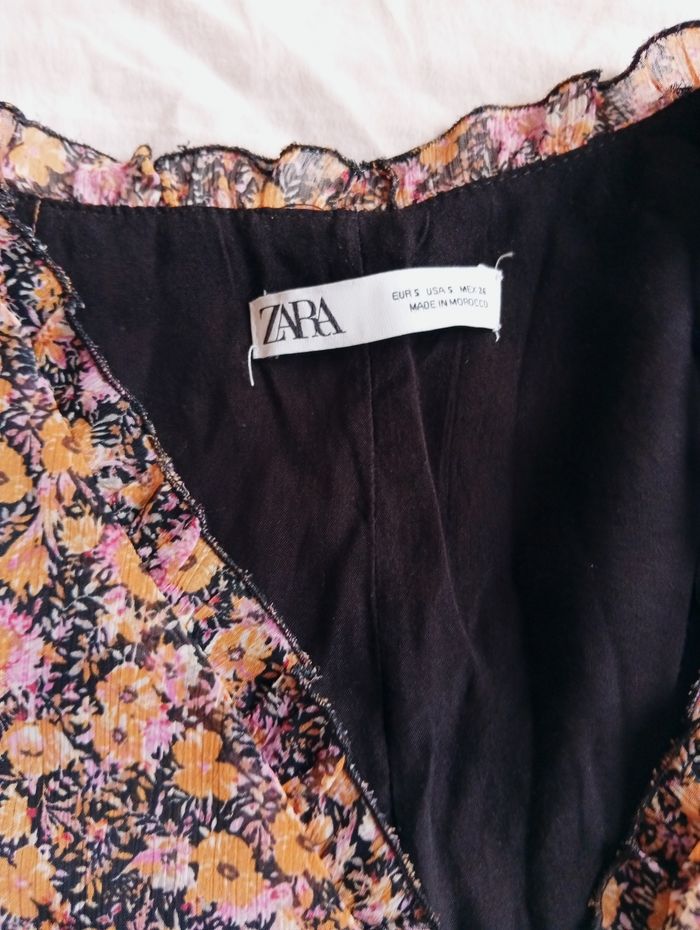 Robe Zara taille s - photo numéro 2