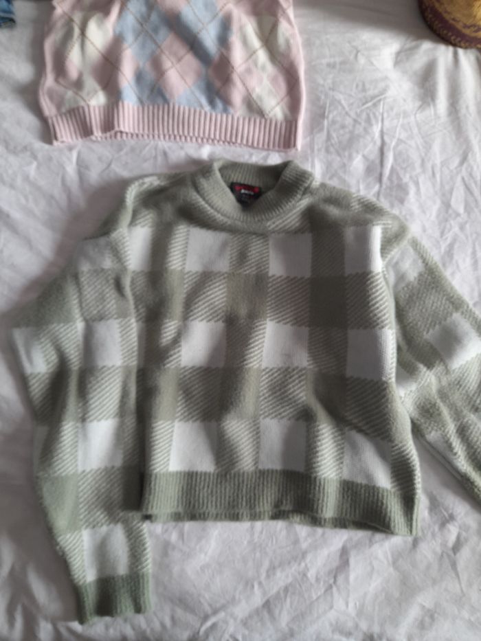 Lot pull sweat 10 12 ans - photo numéro 5