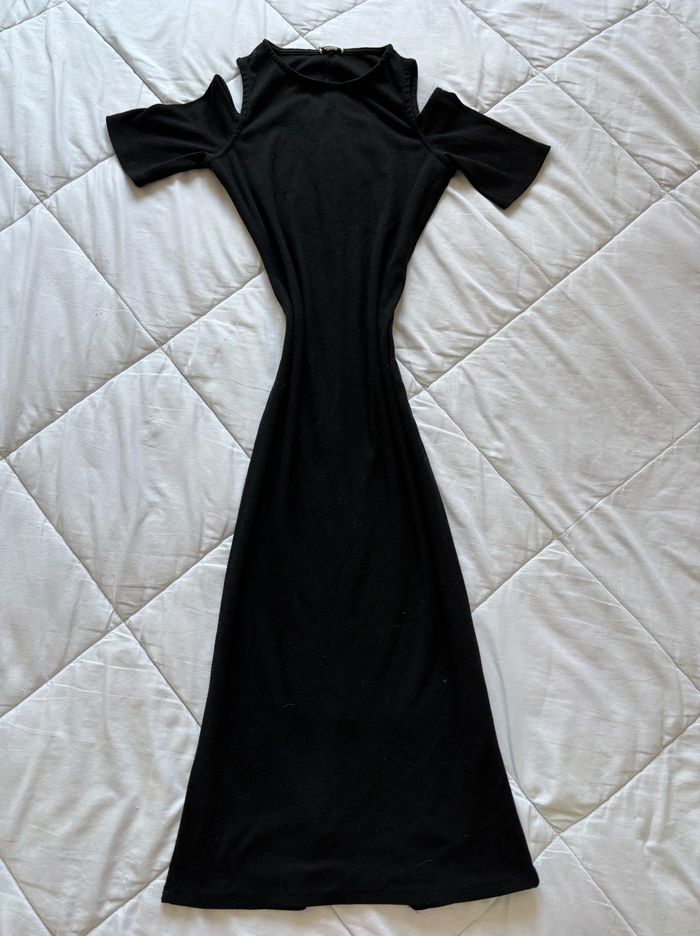 Robe noire pimkie mi longue midi taille 34/36 XS/S – maille stretch – épaules fendues – fendue bas - photo numéro 2