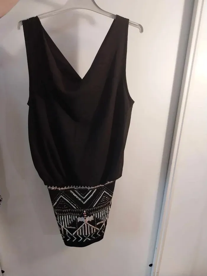 Robe bas sequin