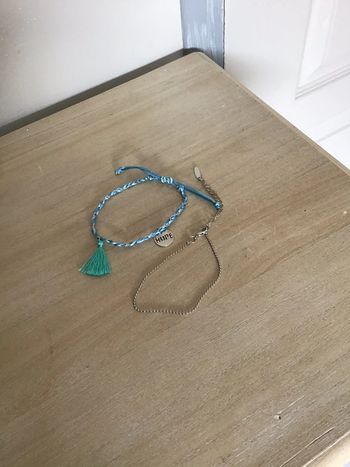 2 bracelets gourmettes à porter ensemble bleu turquoise et argenté