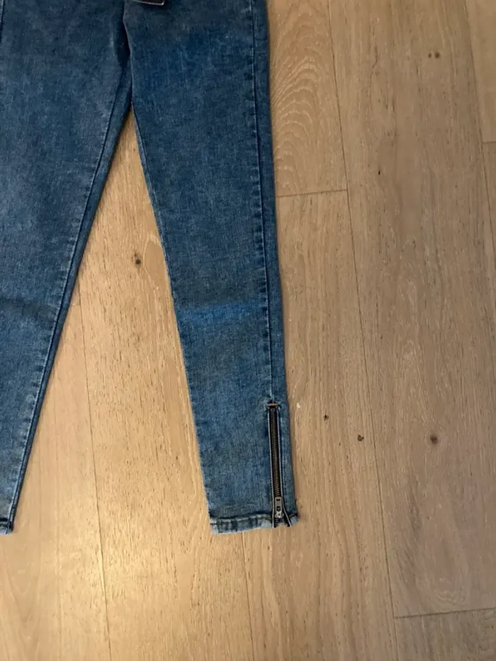 Levi’s stretch extra high rise slim through hip and thigh - photo numéro 4