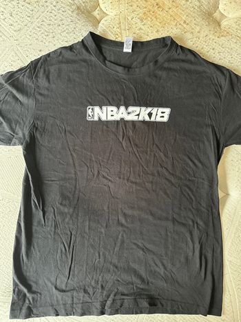 T-shirt NBA2K18 basket