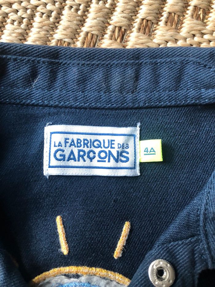 Chemise / veste légère taille 4 ans - photo numéro 2
