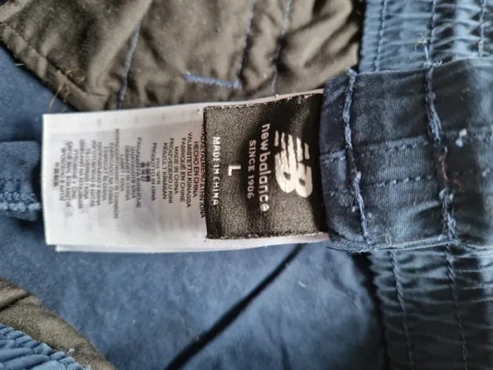 pantalon cargo new balance taille L - photo numéro 4