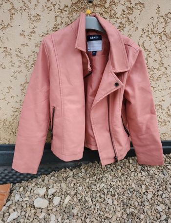 Veste en simili cuir rose kiabi 10ans