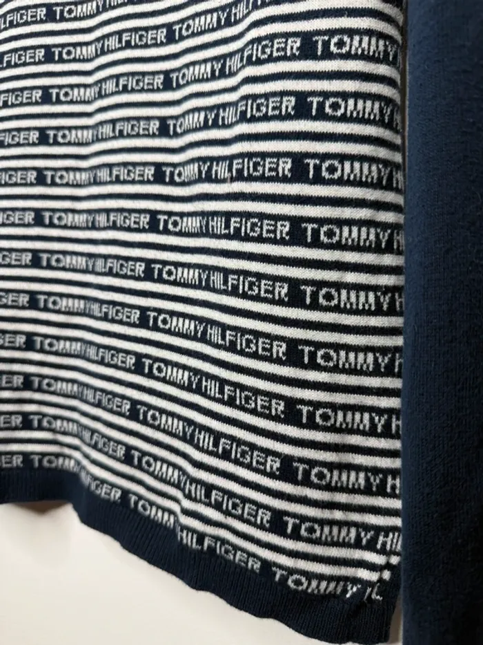 💙 pull Tommy Hilfiger / Bleu marine / T-M 💙 - photo numéro 5
