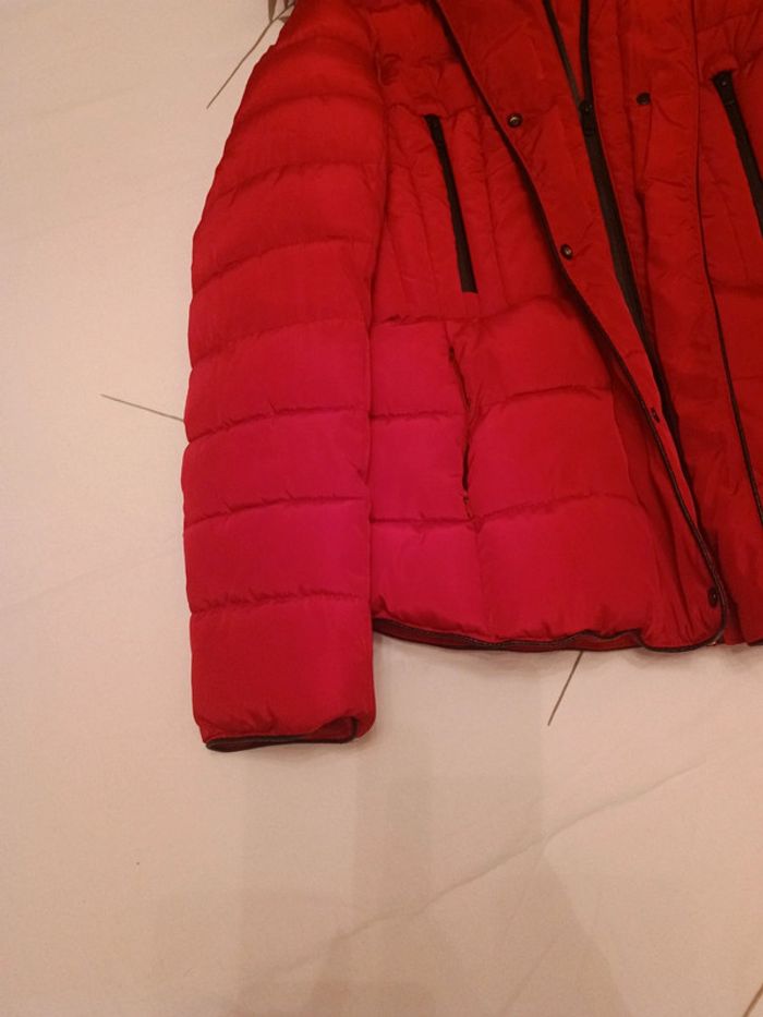 Manteau rouge femme - photo numéro 3