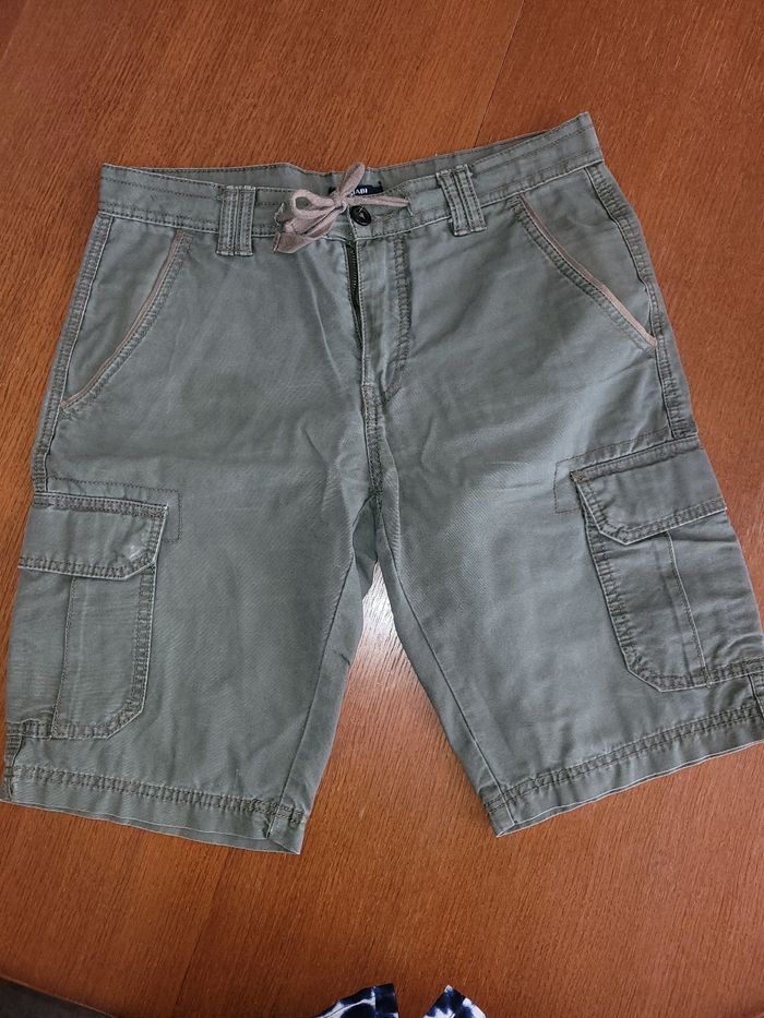 Short kaki Kiabi T.38