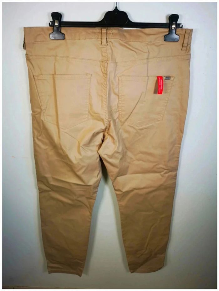 C33 pantalon simili beige Cortefiel 46 - photo numéro 2