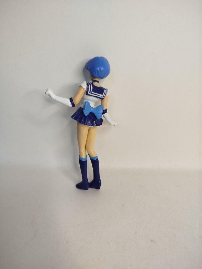 Figurines Sailor Moon et sailor Mercury - photo numéro 4