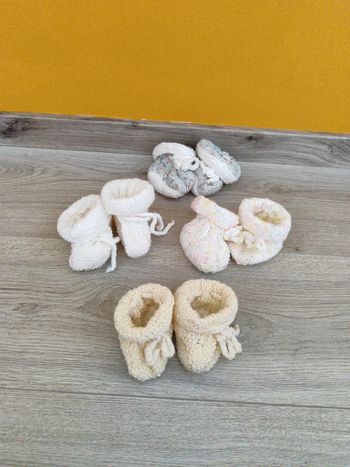 Lots 4 paires de chaussons tricotés