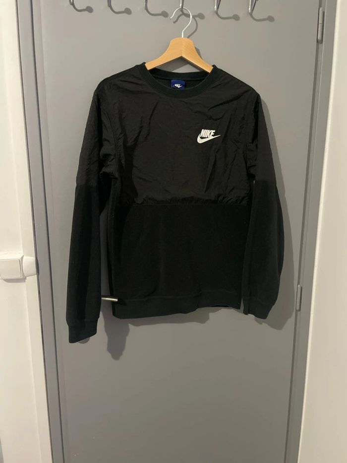 Pull Nike Bimatiere