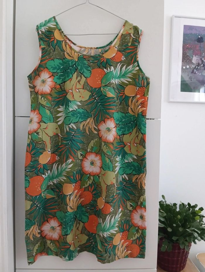 Robe droite vintage motif jungle