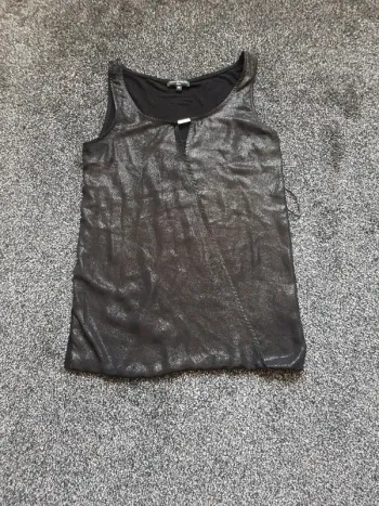 Petit top haut taille xs