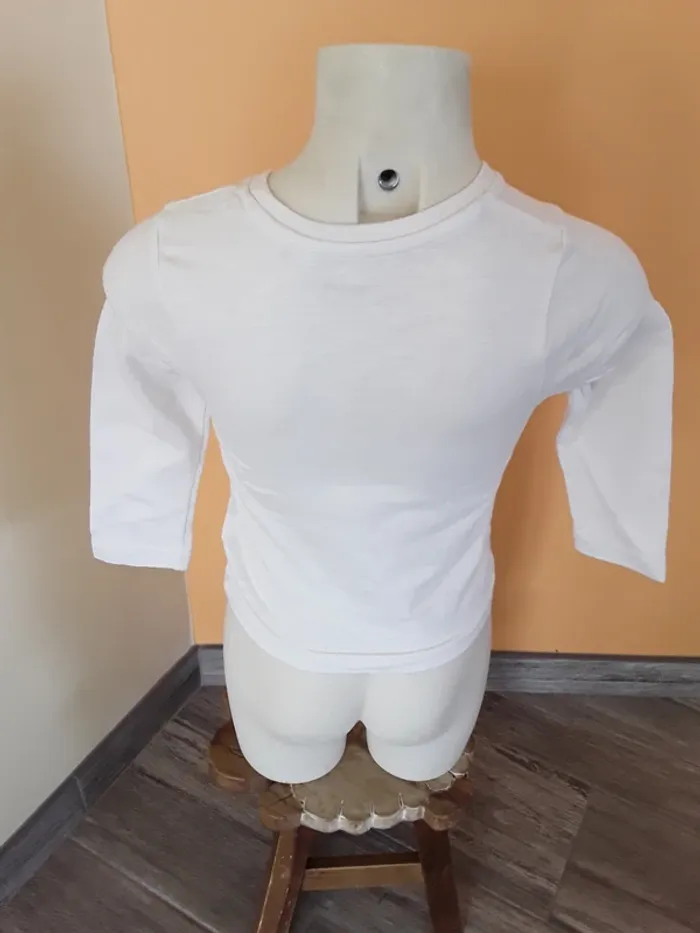 Tee shirt manches longues 3 ans (98 cm) - photo numéro 5