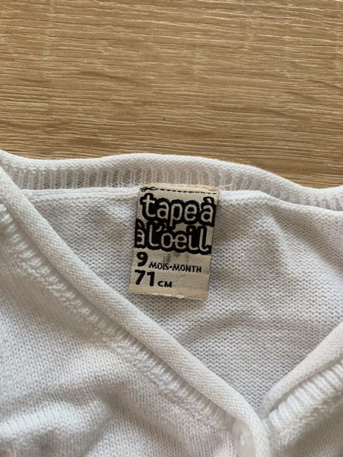 Lot 2 gilets court 9 mois - photo numéro 3