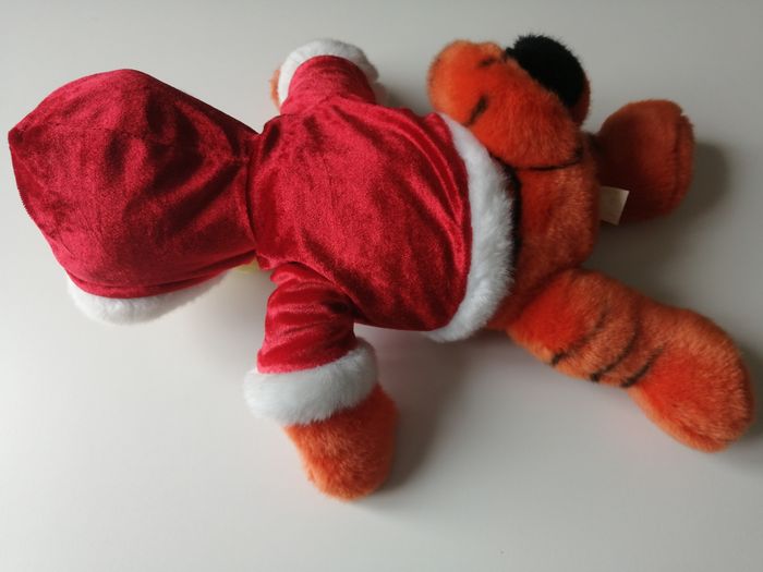 peluche tigrou noel - photo numéro 6
