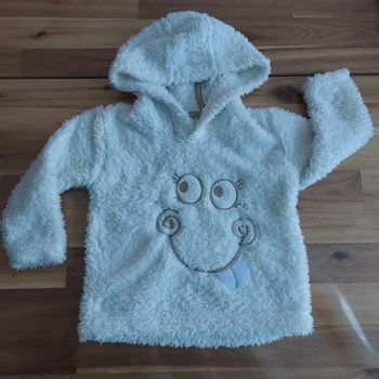 Pull pilou-pilou 18 mois