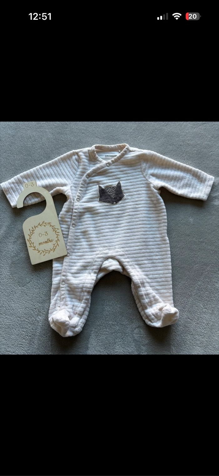 Lot pyjama 1 mois - photo numéro 2