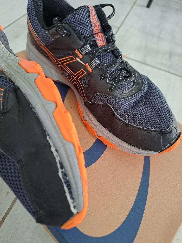 Baskets asics - photo numéro 4