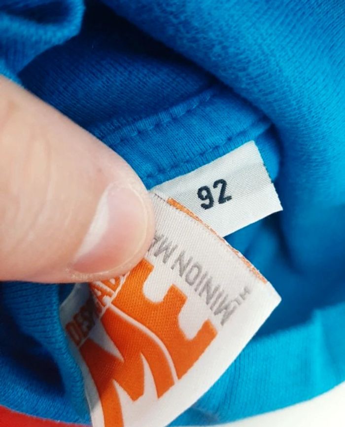 Tee shirt manche longue col roulé les minions - photo numéro 3