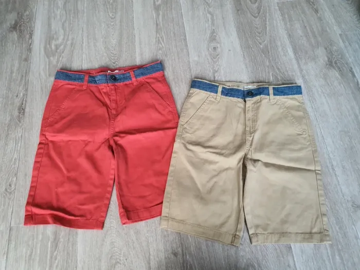 Lot de 2 shorts chino taille 10 ans - photo numéro 2