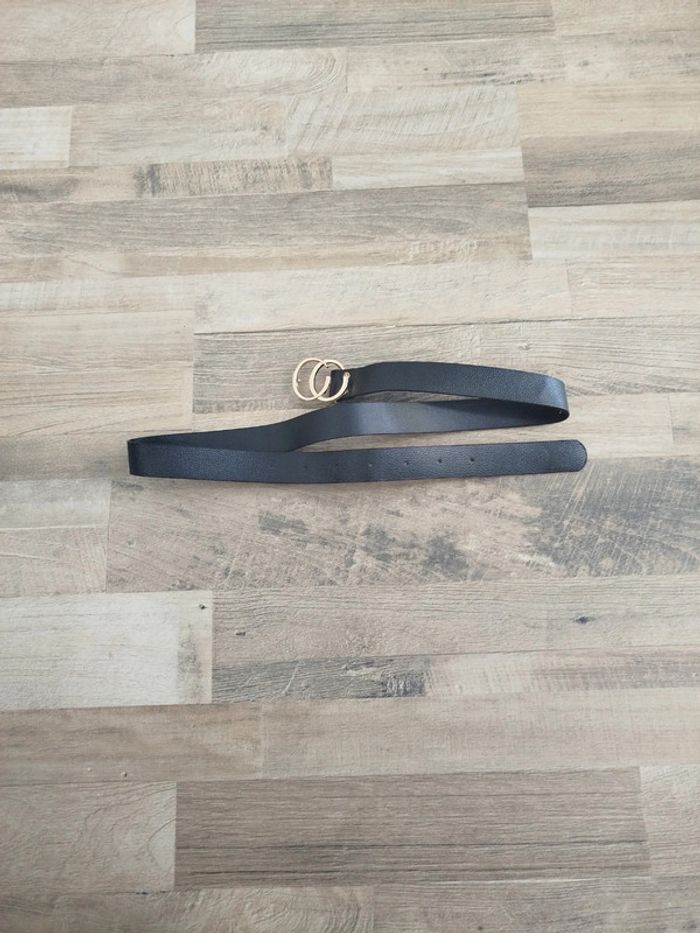 Ceinture avec boucle dorée - photo numéro 4