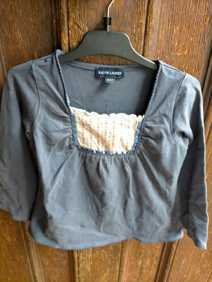 Joli tee shirt Ralph Lauren 4 ans