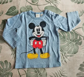 T-shirt Mickey taille 6 / 9 mois
