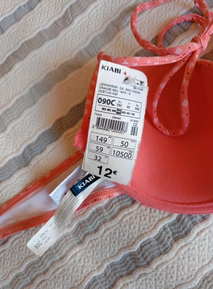 Haut de maillot de bain Kiabi 90C avec armatures - photo numéro 4