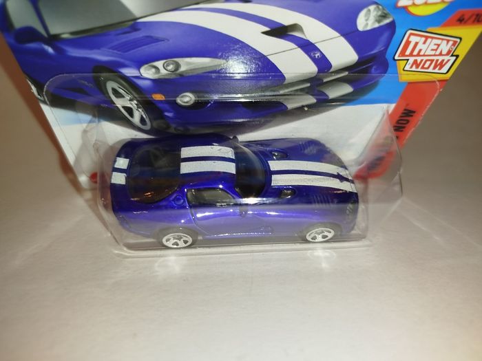 Hot Wheels '96 Dodge Viper GTS 2025 - photo numéro 7