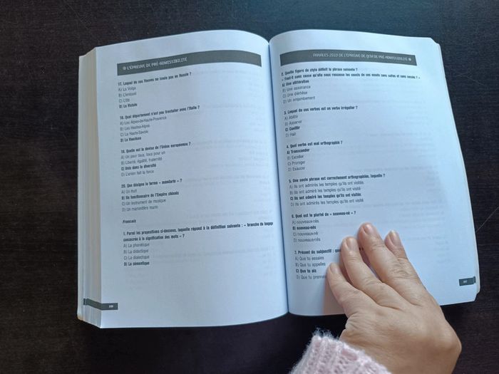 Livre ANNALES CORRIGEES CONTRÔLEUR DES DOUANES - photo numéro 9