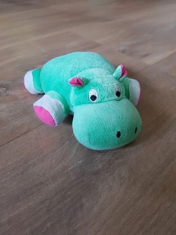 Peluche hippopotame