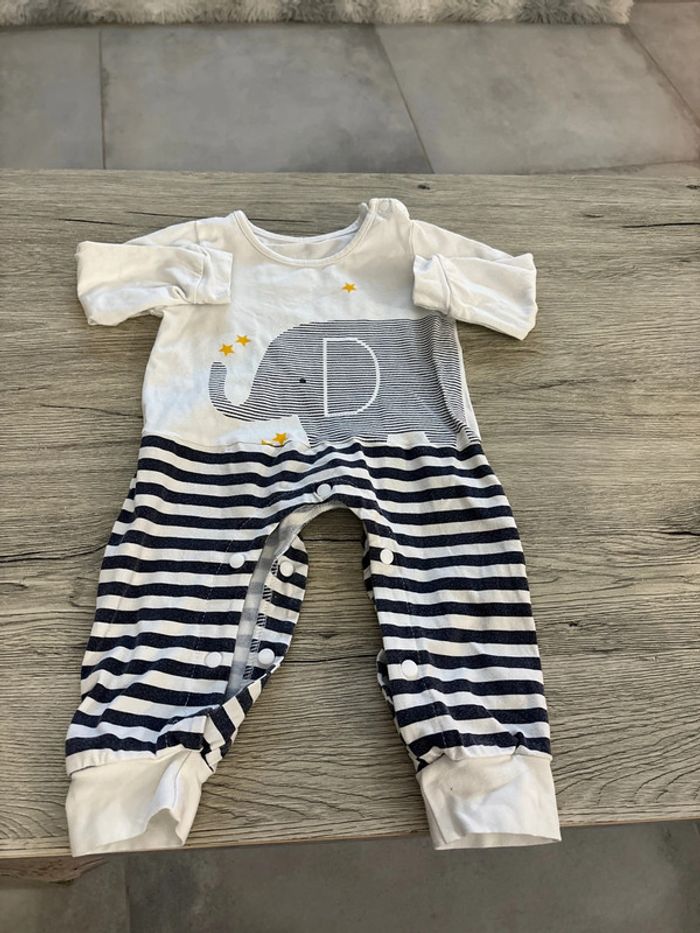 Pyjama bébé
