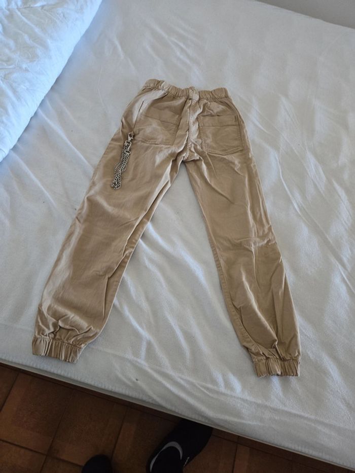 Pantalon Bershka en taille 34 - photo numéro 4