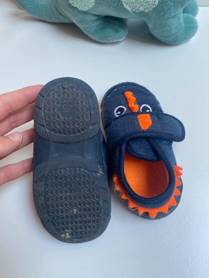 Chaussons taille 23 - photo numéro 3