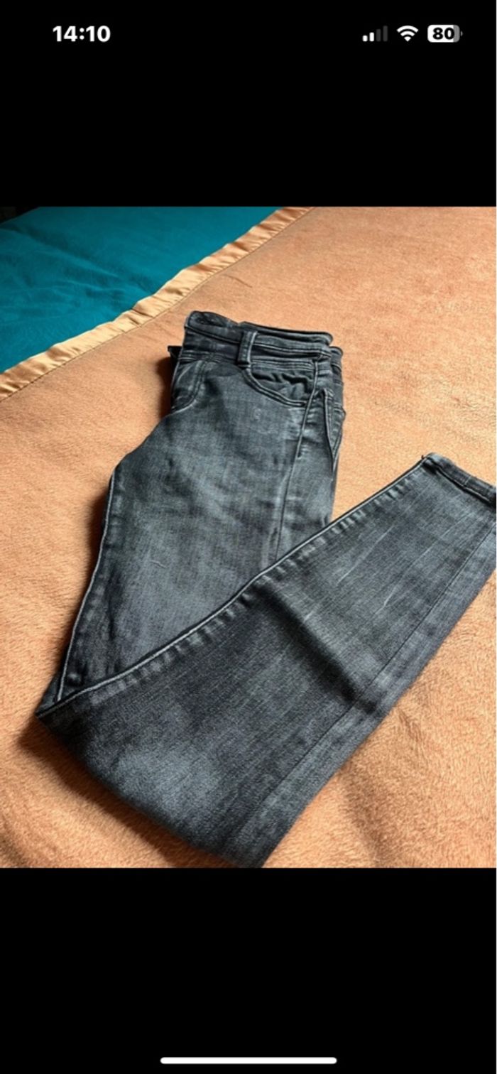 Jean Stradivarius - photo numéro 2