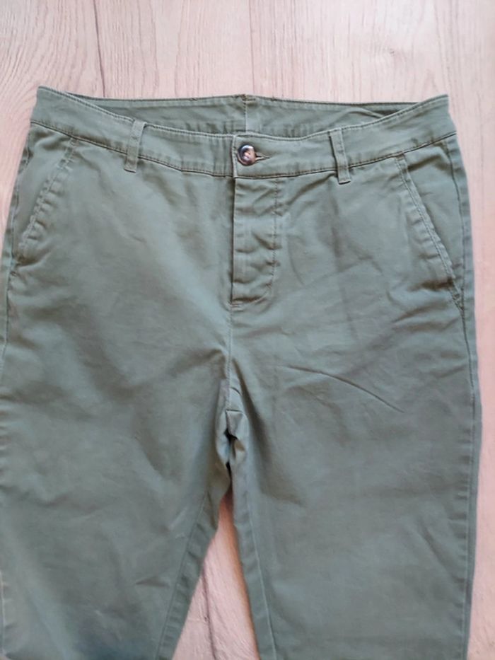 Pantalon Chino T 36 excellent état - photo numéro 3