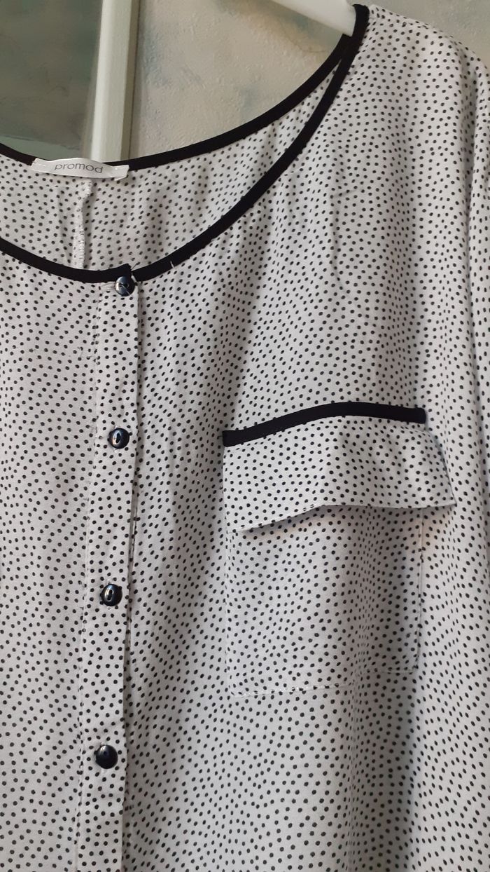 Blouse femme taille 46-48 - photo numéro 2