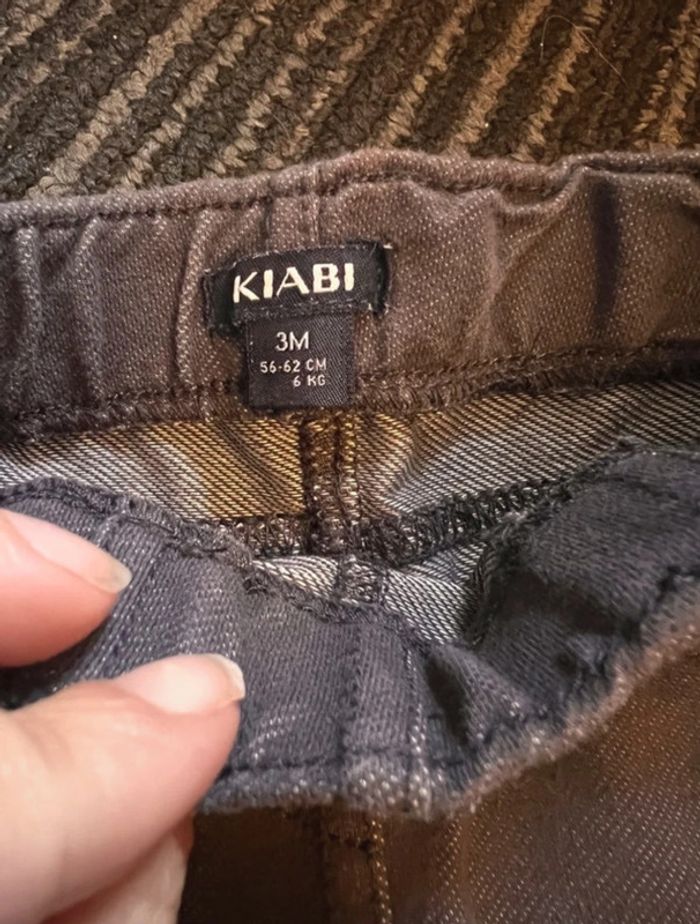 Petit jegging gris Kiabi taille 3 mois - photo numéro 2