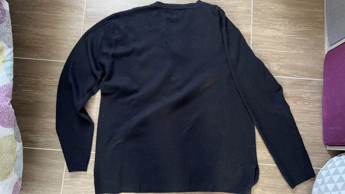 Pull noir - photo numéro 2