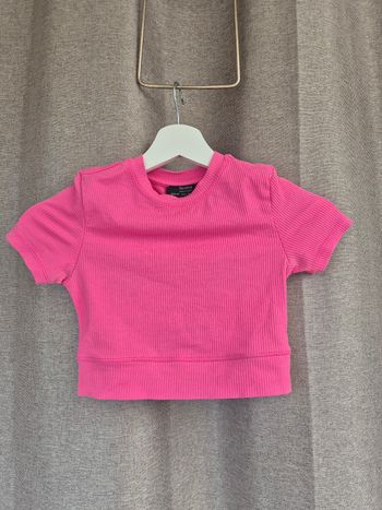 Crop top rose fuchsia taille XS Bershka 
