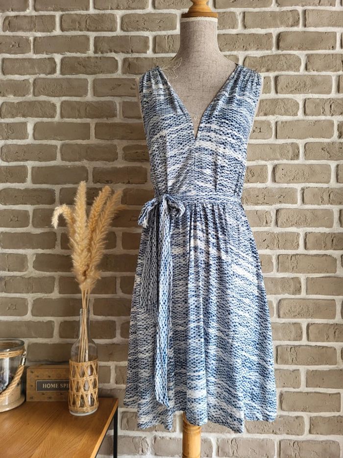 Jolie robe dos nu et bretelles croisées - Idano - photo numéro 2