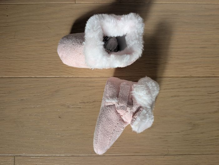 Chaussures bébé - photo numéro 3